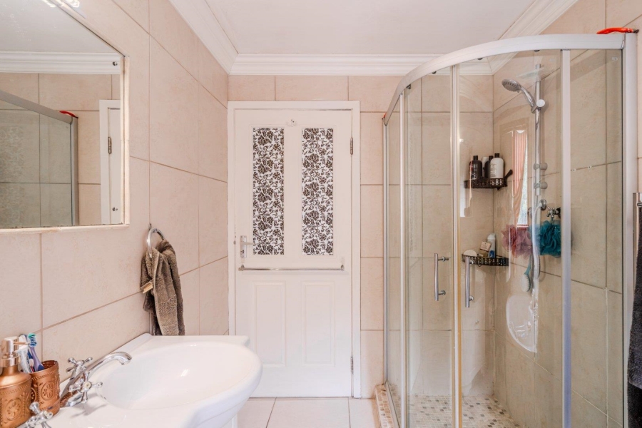 3 Bedroom Property for Sale in Fish Hoek Western Cape